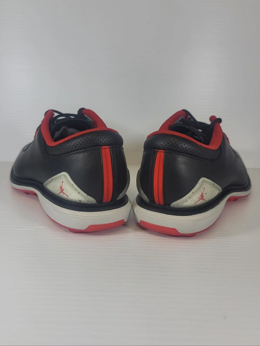 Nike Jordan ADG 5 Leather Black Spikeless Golf Shoes Men's 9 Size Red FQ6642-001